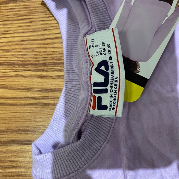 Brand new Fila long sleeve - Picture 2 of 3